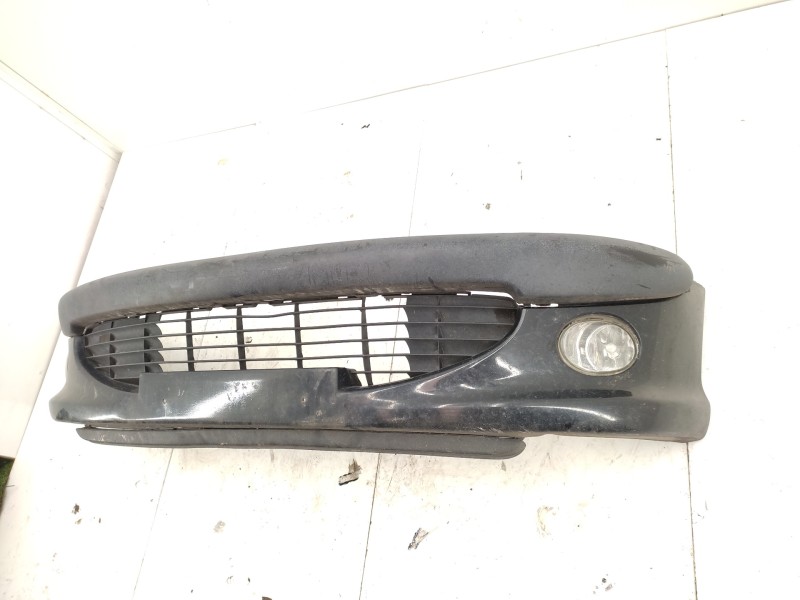 Recambio de paragolpes delantero para peugeot 206 berlina xs referencia OEM IAM 7401X9  