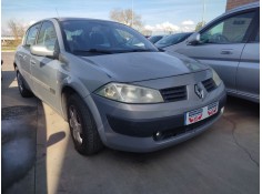 renault megane ii sedán (lm0/1_) del año 2005