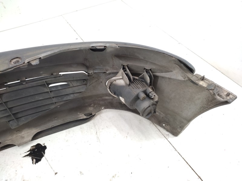 Recambio de paragolpes delantero para peugeot 206 berlina xs referencia OEM IAM 7401X9  