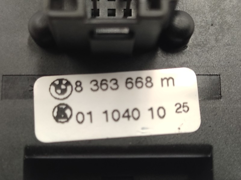 Recambio de mando intermitentes para bmw x3 (e83) 2.0d referencia OEM IAM 8363668 01104010 61318363668