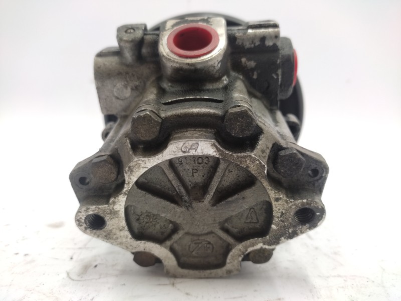 Recambio de bomba direccion para volkswagen t4 transporter/furgoneta (mod. 1991) 2.4 diesel referencia OEM IAM 044145157AX  
