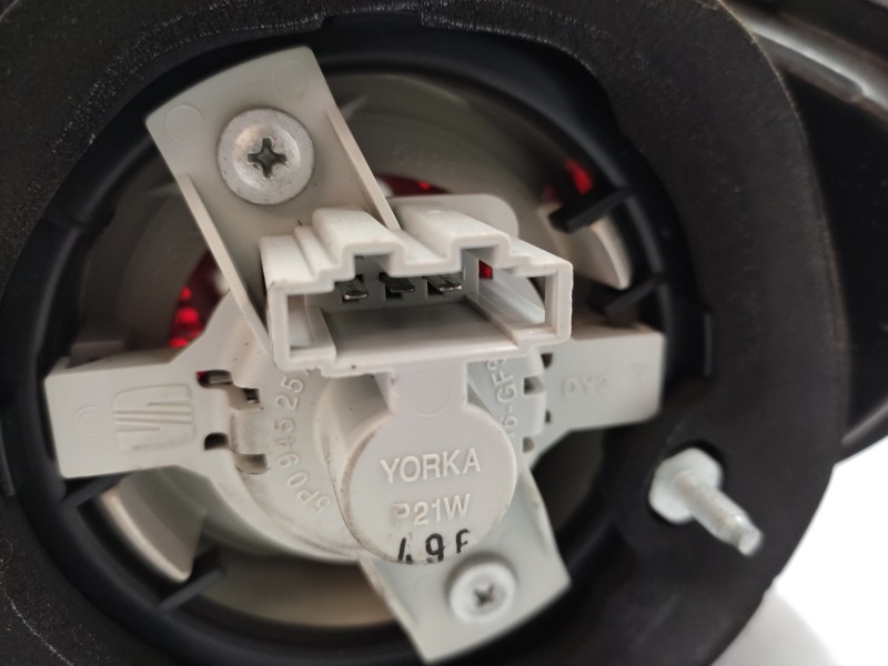 Piloto Trasero Izquierdo 5p0945111b 5p0945095e  - Seat Altea (5p1) 2.0 Tdi 4