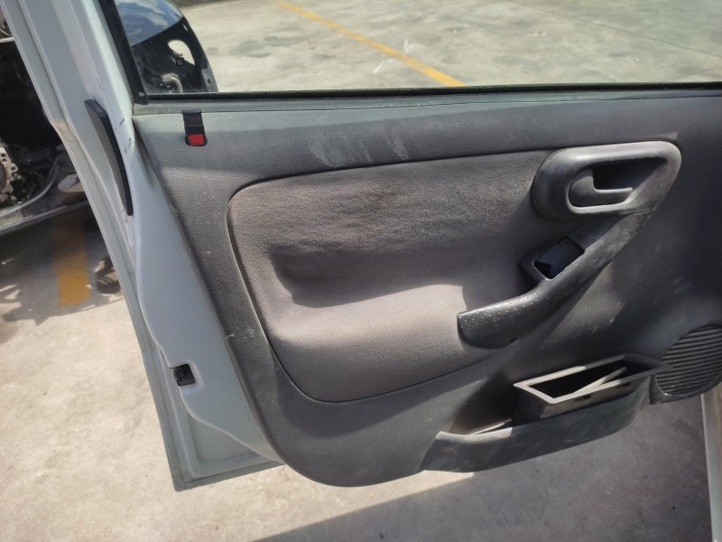 opel combo (corsa c) del año 2005