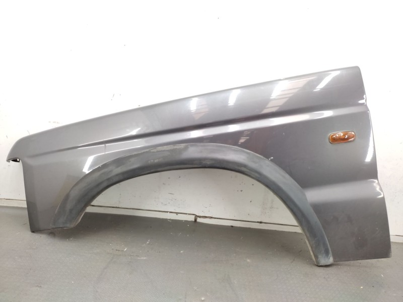 Recambio de aleta delantera izquierda para land rover discovery (lt) 2.5 turbodiesel referencia OEM IAM ALR9487  