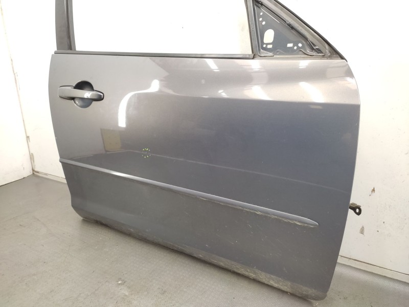 Recambio de puerta delantera derecha para mazda 3 berlina (bk) 2.0 diesel cat referencia OEM IAM BPYK5802XG  