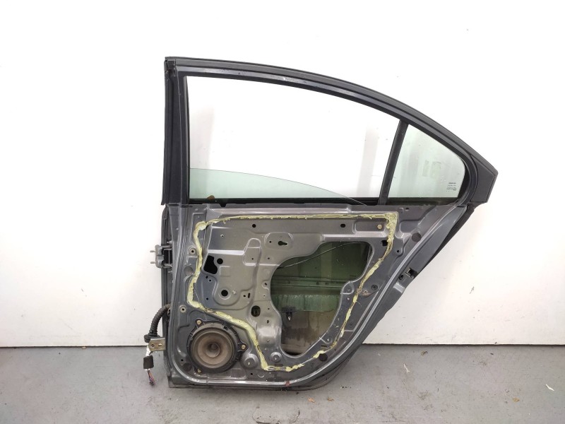 Puerta Trasera Derecha 82100ba030  - Nissan Primera Berlina (p12) 1.6 Cat 4