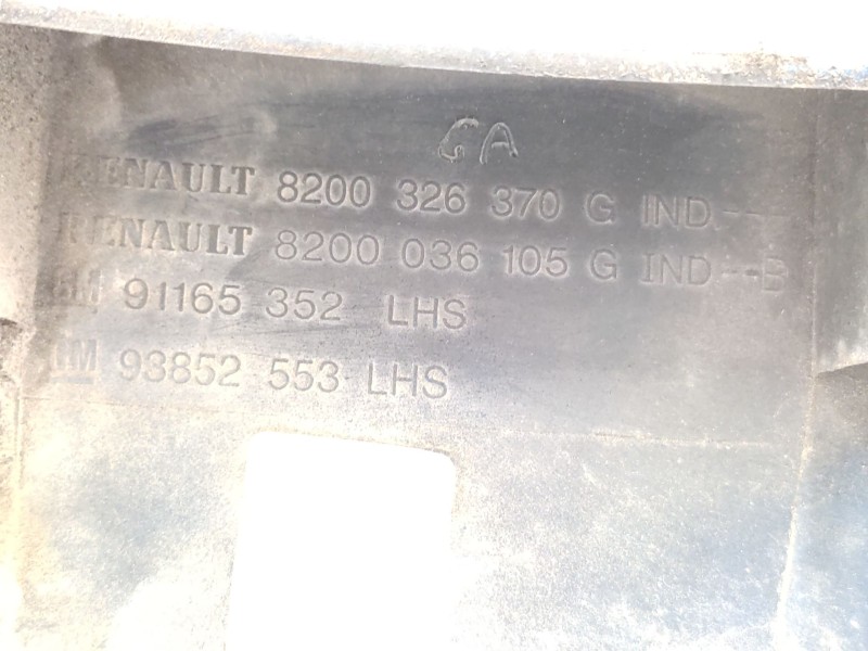 Moldura 93161749  - Opel Vivaro 2.5 Dti / Cdti Cat (g9u-730 / Lj9) 3