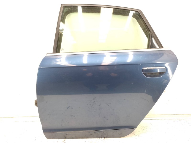 Recambio de puerta trasera izquierda para audi a6 berlina (4f2) 3.0 tdi quattro (165kw) referencia OEM IAM 4F0833051G  
