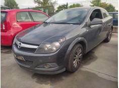 opel astra gtc del año 2010