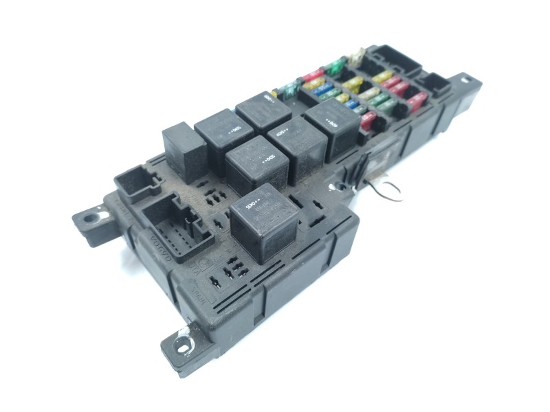 Caja Reles / Fusibles 518828108 30728008  - Volvo V70 Familiar D 5 Titanium 2