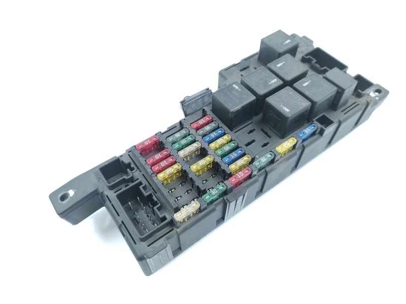Caja Reles / Fusibles 518828108 30728008  - Volvo V70 Familiar D 5 Titanium 6