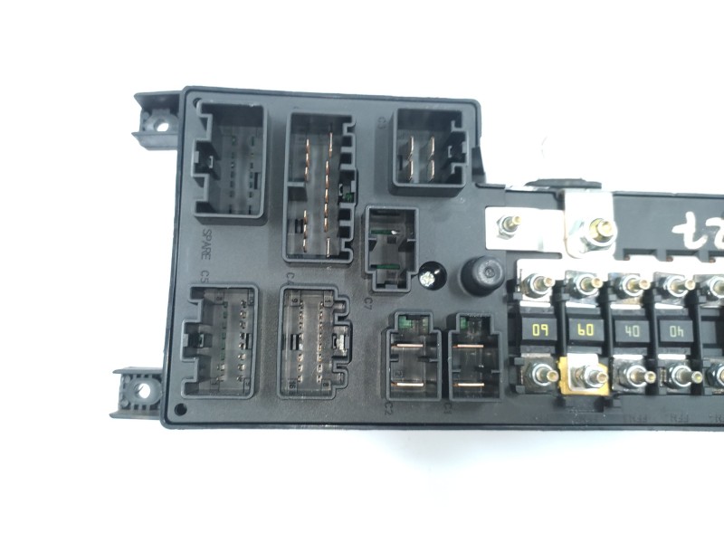 Caja Reles / Fusibles 518828108 30728008  - Volvo V70 Familiar D 5 Titanium 7