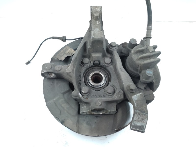 Recambio de mangueta delantera derecha para volvo v70 familiar d 5 titanium referencia OEM IAM 9461943  