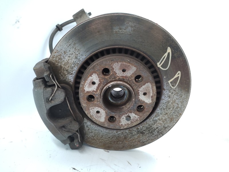 Mangueta Delantera Izquierda 9461943  - Volvo V70 Familiar D 5 Titanium 2