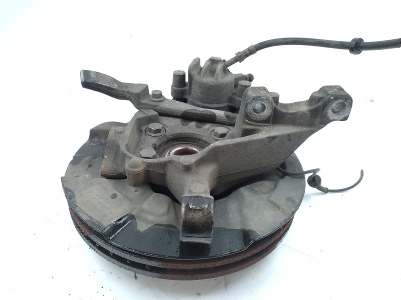 Recambio de mangueta delantera izquierda para volvo v70 familiar d 5 titanium referencia OEM IAM 9461944  
