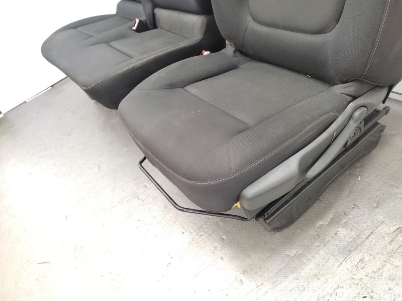 Juego Asientos Completo  - Renault Trafic Furgón 1.6 Dci Diesel Energy 3