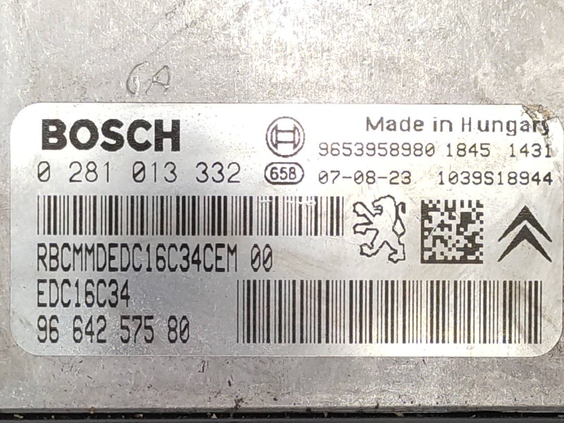 Centralita Motor Uce 9664257580 0281013332  - Citroën C4 Picasso Exclusive 4