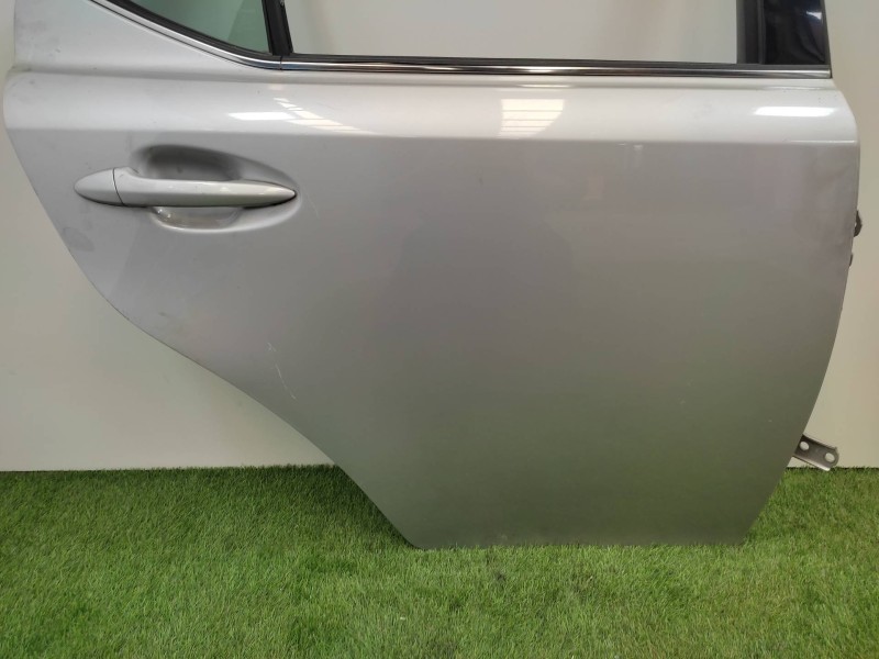 Puerta Trasera Derecha 6700353040  - Lexus Is200 (ds2/is2) 220d 5