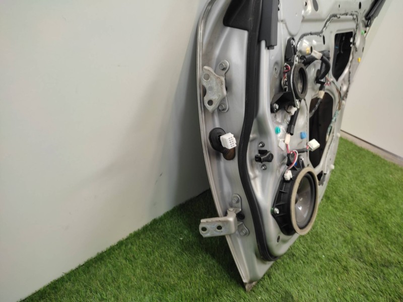 Puerta Trasera Derecha 6700353040  - Lexus Is200 (ds2/is2) 220d 6