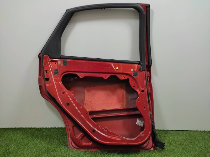 Puerta Trasera Izquierda 1505763  - Ford Focus Berlina (cap) Ambiente (d) 4