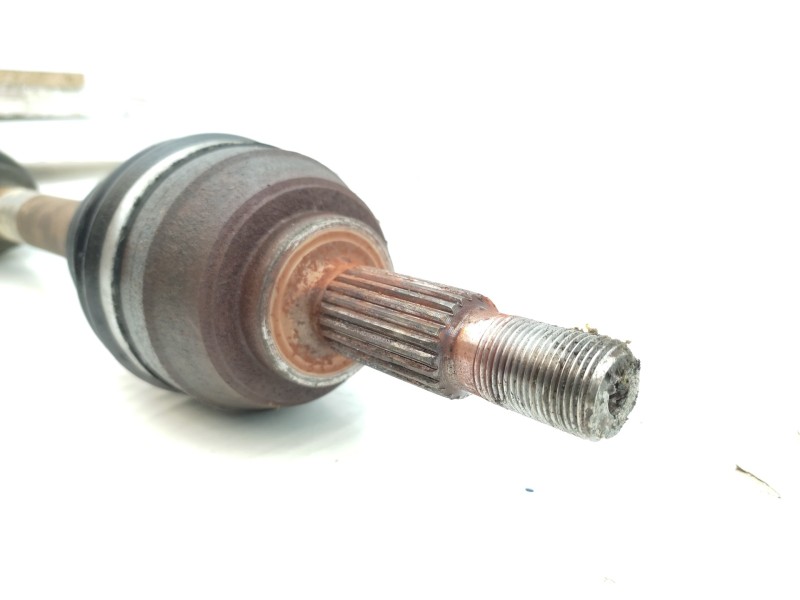 Transmision Delantera Izquierda 8200285909  - Renault Megane Ii Berlina 3p 2.0 2