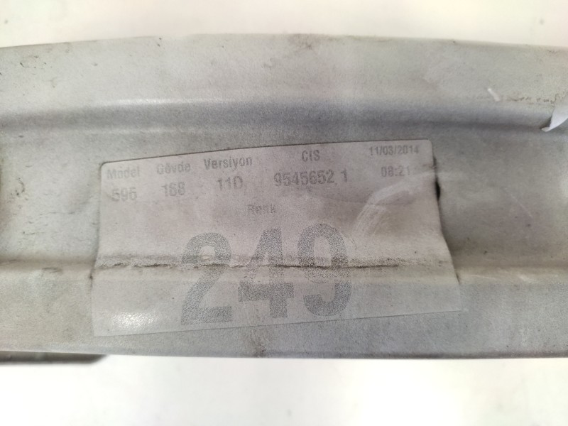 Refuerzo Paragolpes Trasero 95509463  - Opel Combo D 1.3 16v Cdti 3