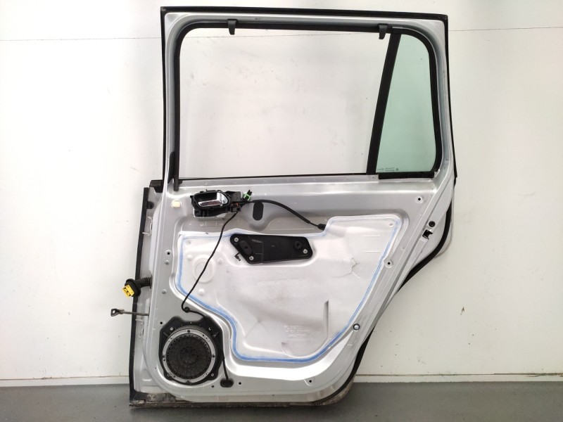 Puerta Trasera Derecha 9008p6  - Citroën C4 Grand Picasso Exclusive 4