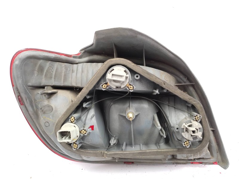 Piloto Trasero Derecho 815500d010  - Toyota Yaris (ncp1/nlp1/scp1) 1.3 Sol 4