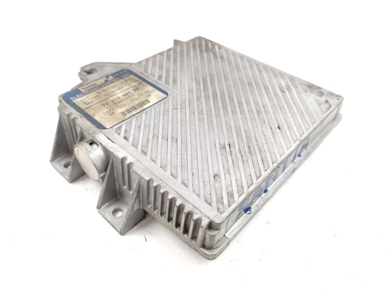 Centralita Motor Uce 9624349980  - Citroën Xantia Berlina 2.1 Turbodiesel 3