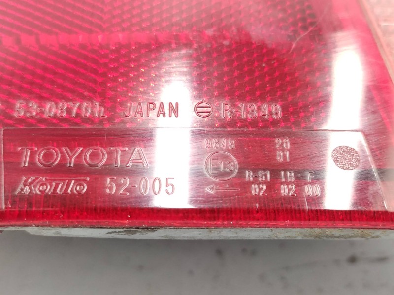 Piloto Trasero Izquierdo 815600d010  - Toyota Yaris (ncp1/nlp1/scp1) 1.3 Sol 2