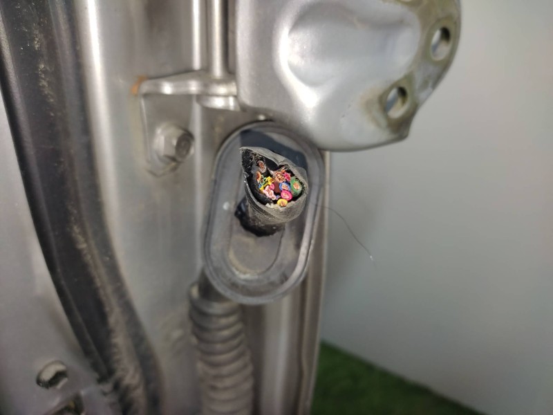 Puerta Delantera Izquierda 76010h1010  - Hyundai Terracan (hp) 2.5 Tci 3