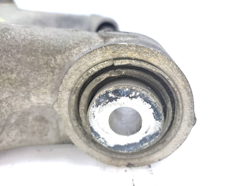 Recambio de brazo suspension inferior trasero izquierdo para bmw x5 (e53) 3.0d referencia OEM IAM 33326770743  