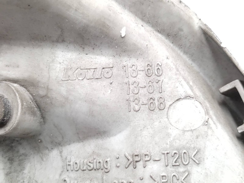 Faro Izquierdo 811700f060  - Toyota Corolla Verso (r1) 2.0 D-4d Luna 3