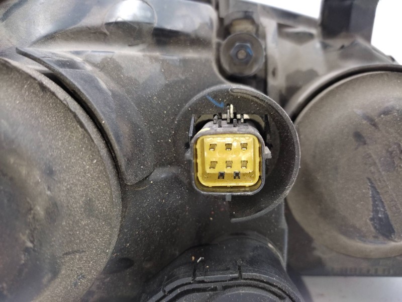 Faro Izquierdo 8115005140  - Toyota Avensis Berlina (t 22) 1.8 Sol (4-ptas.) 2