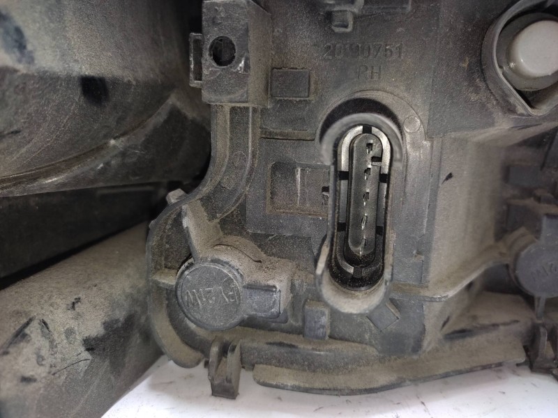 Piloto Trasero Derecho 51753752 20190999  - Fiat Linea (110) Easy 3