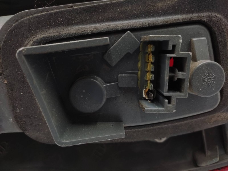 Piloto Trasero Derecho 7730722  - Fiat Punto Berl. (176) 60 Sx 2