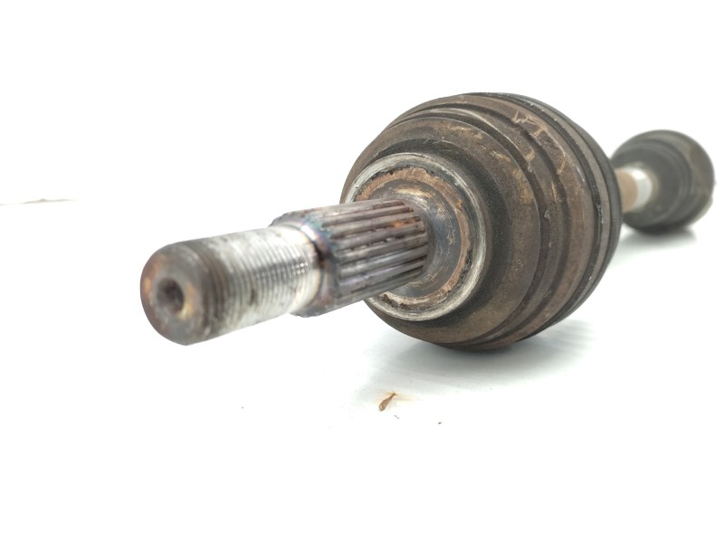 Transmision Delantera Izquierda 8200499585 8200618501  - Renault Clio Iii 1.5 Dci Diesel 2