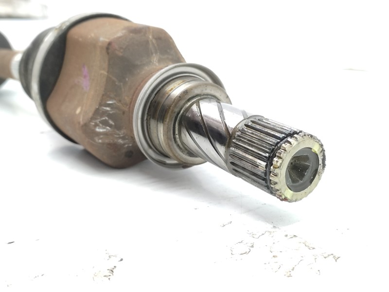 Transmision Delantera Izquierda 8200499585 8200618501  - Renault Clio Iii 1.5 Dci Diesel 3