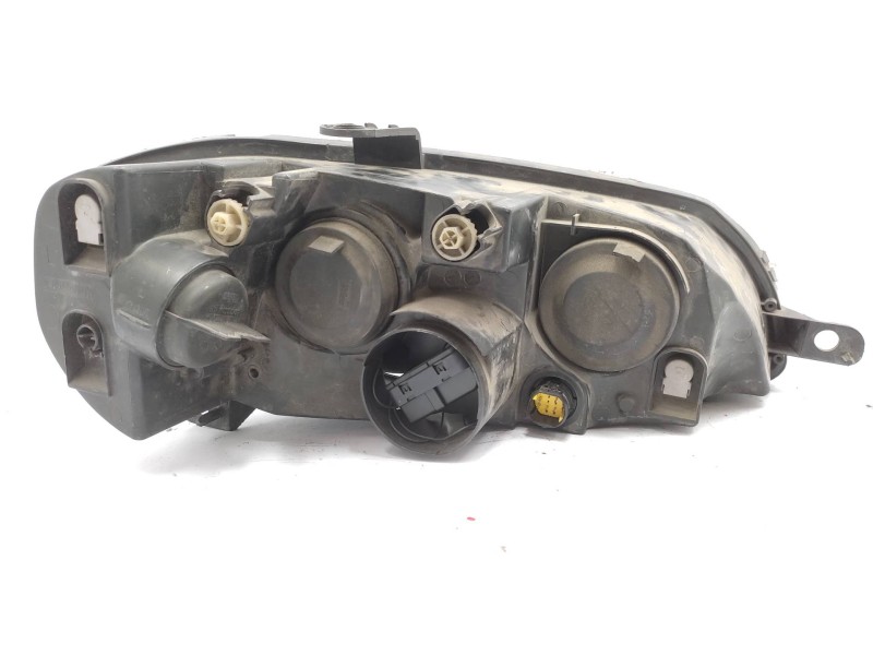 Faro Izquierdo 89101080  - Fiat Punto Berlina (188) 1.4 16v Dynamic 2