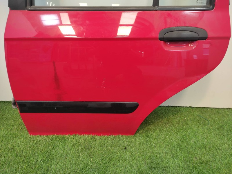 Puerta Trasera Izquierda 770031c020  - Hyundai Getz (tb) 1.1 Básico 5