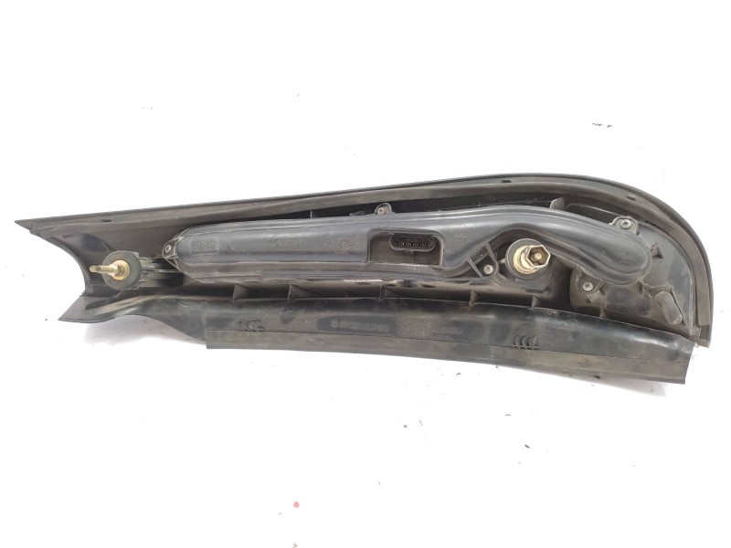 Piloto Trasero Izquierdo 46808767 37250748  - Fiat Marea Weekend (185) Td 100 Sx 3