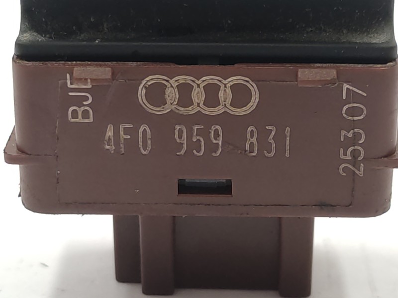 Interruptor 4f0959831  - Audi A6 Berlina (4f2) 2.0 Tdi 5