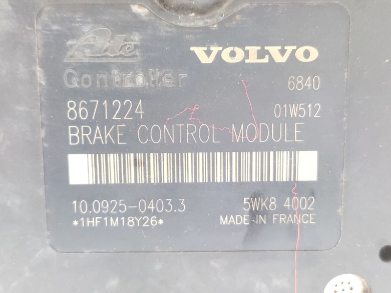 Recambio de abs para volvo xc70 2.4 t awd cross country referencia OEM IAM 8671225  10020403674