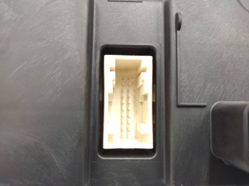 Mando Climatizador 8200344841 7701208379  - Renault Scenic Ii 1.5 Dci Diesel 2