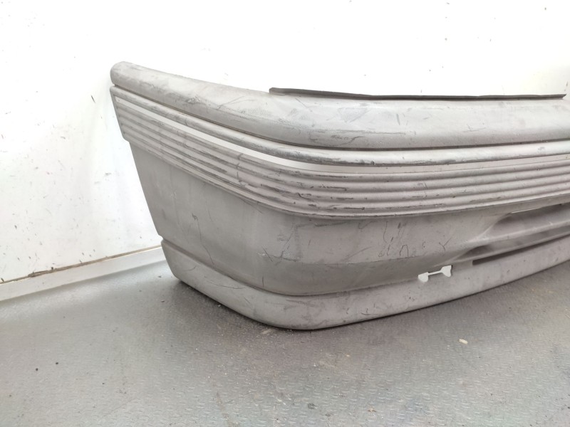Paragolpes Delantero 90349326  - Opel Kadett E 1.6 3