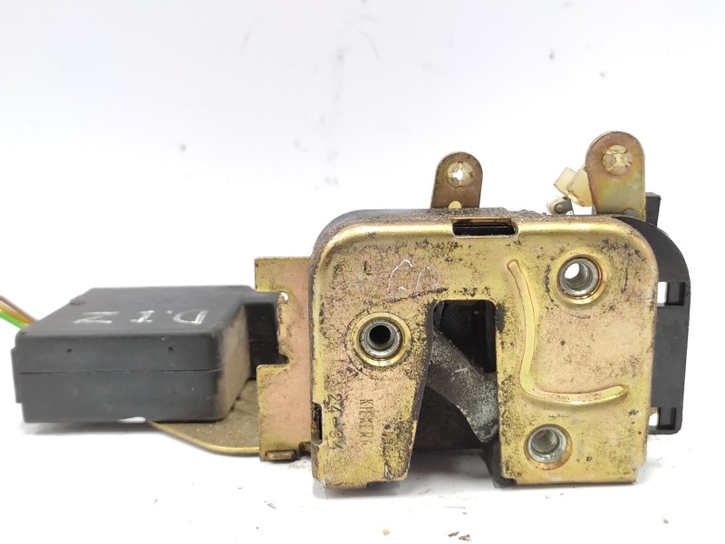 Cerradura Puerta Delantera Izquierda 3345804  - Volvo 460 (464) 2.0 2
