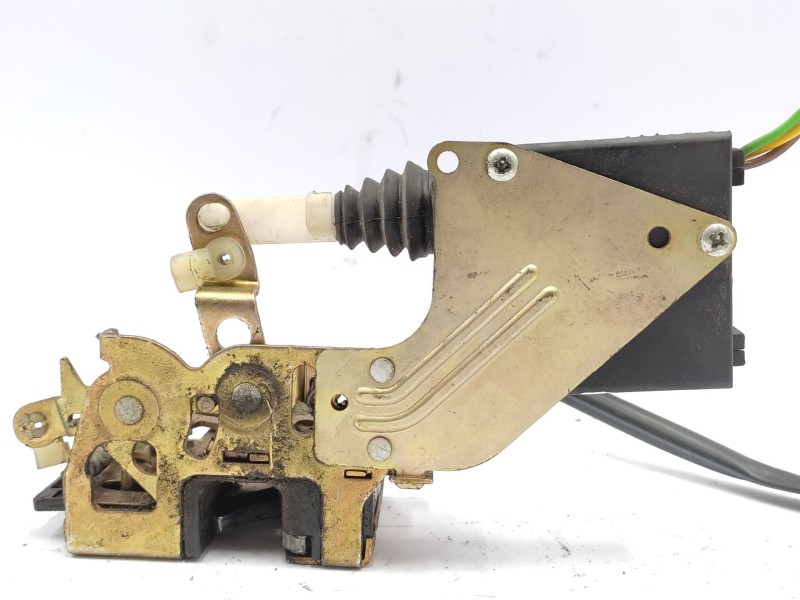 Cerradura Puerta Delantera Izquierda 3345804  - Volvo 460 (464) 2.0 3