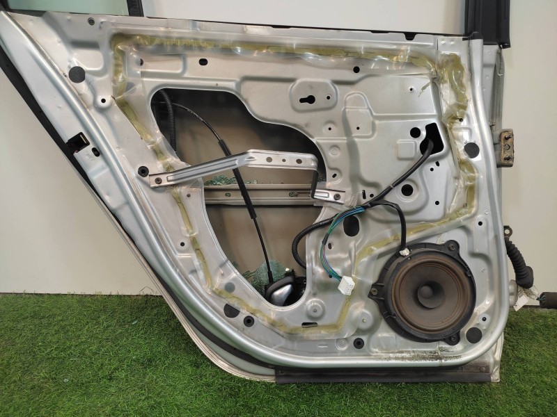 Puerta Trasera Izquierda 82101av631  - Nissan Primera Berlina (p12) Visia 5