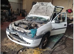 opel corsa b (s93) del año 2000