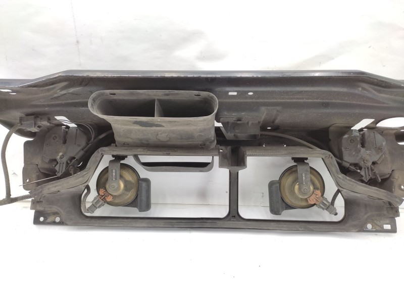 Recambio de panel frontal para volvo xc70 2.4 t awd cross country referencia OEM IAM 30655380  